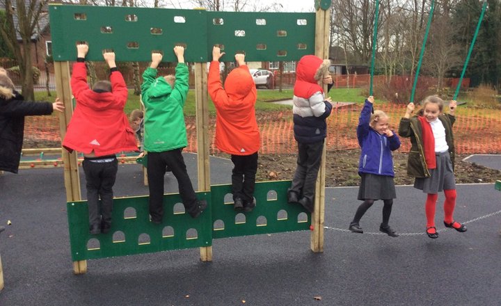Image of Key Stage 1 Playground Fitness Trail! 